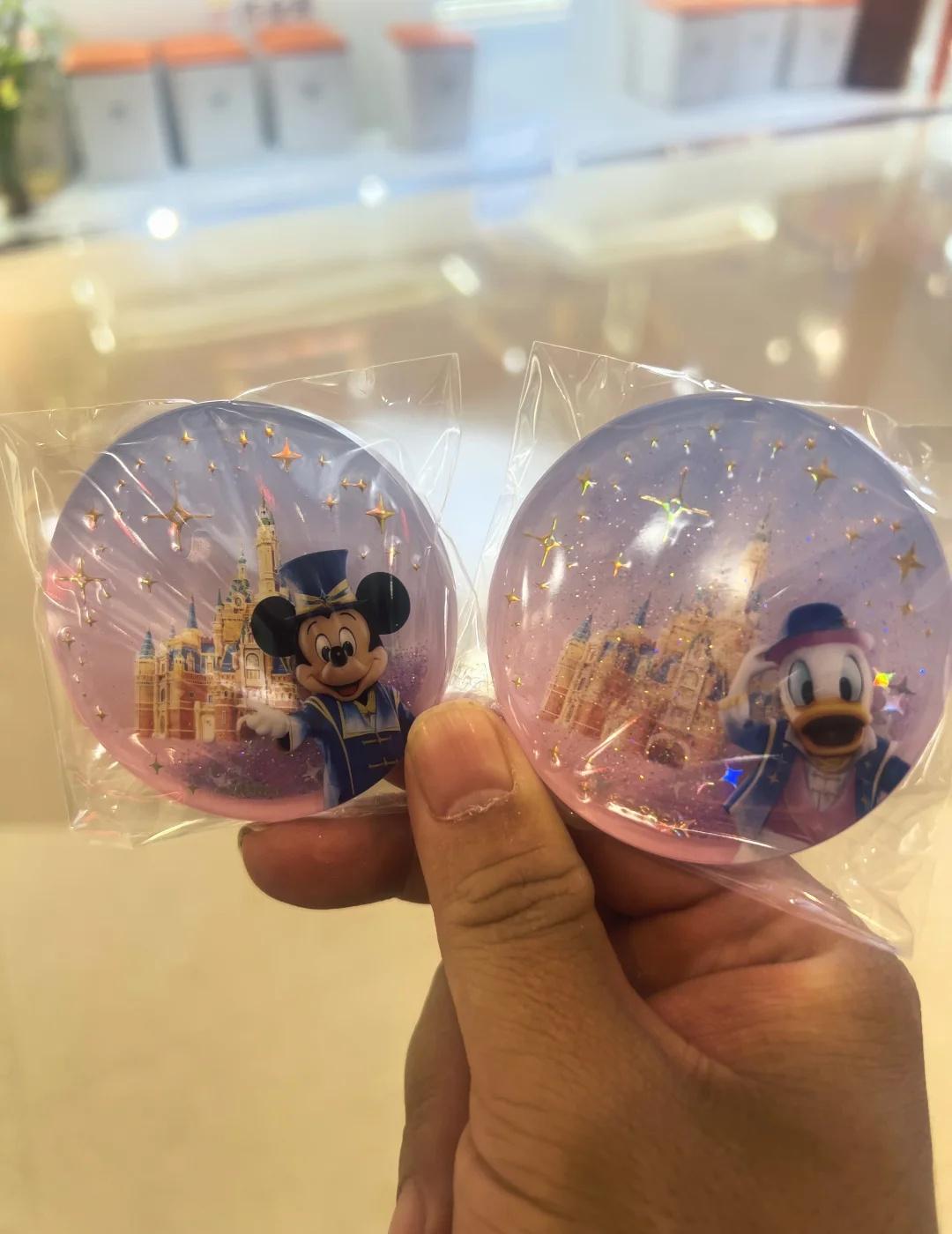 天津也能冲！vivo×上海迪士尼联动太香✨
预约到店体验X500系列，
打卡发就