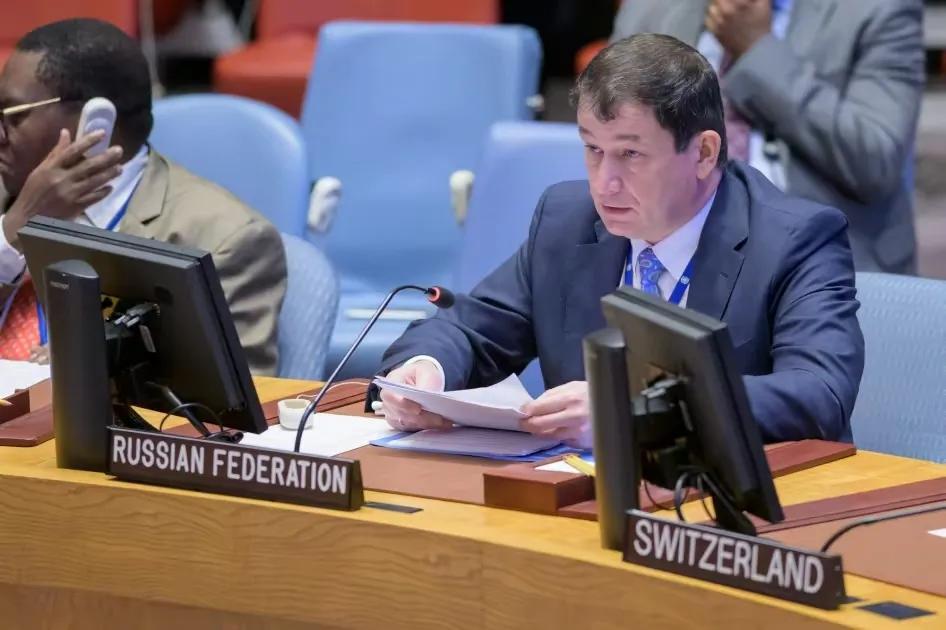 俄罗斯常驻联合国副代表波利扬斯基指出，泽连斯基所谓的“和平方案”是发给俄罗斯的一