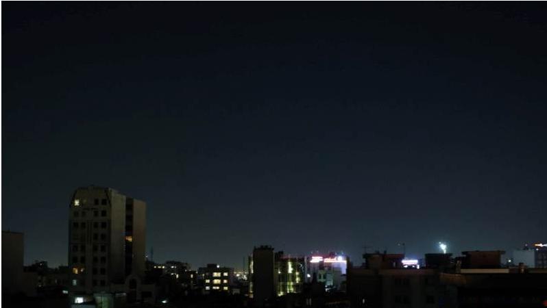 伊朗西部克尔曼沙赫启动防空系统，疑为例行测试
据伊朗迈赫尔通讯社报道，当地时间周