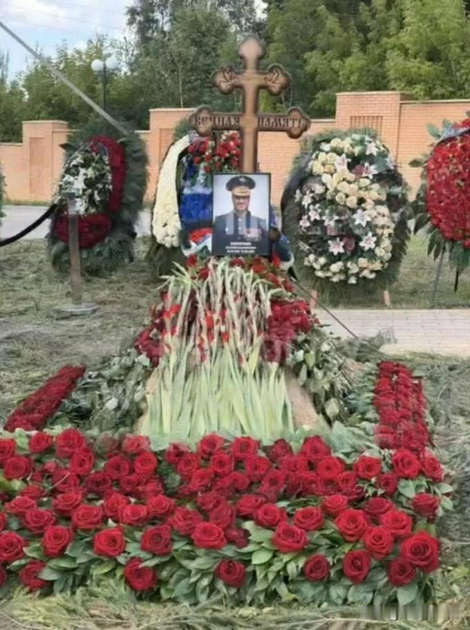 莫斯科Balzi Rossi餐厅爆炸案，遇难者身份逐渐浮出水面。

确认死亡：