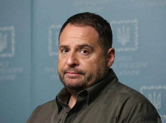 【安德烈·叶尔马克已提交辞呈】这是乌克兰总统弗拉基米尔·泽连斯基在讲话中宣布的：