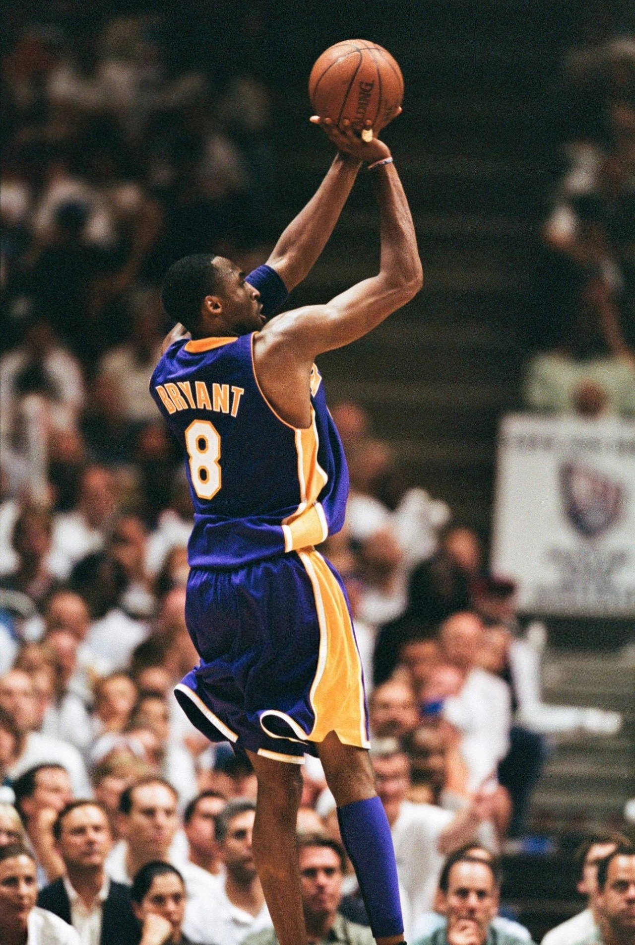 凌晨四点🕓💜💛科比KobeBryant凌晨四点 ​​​