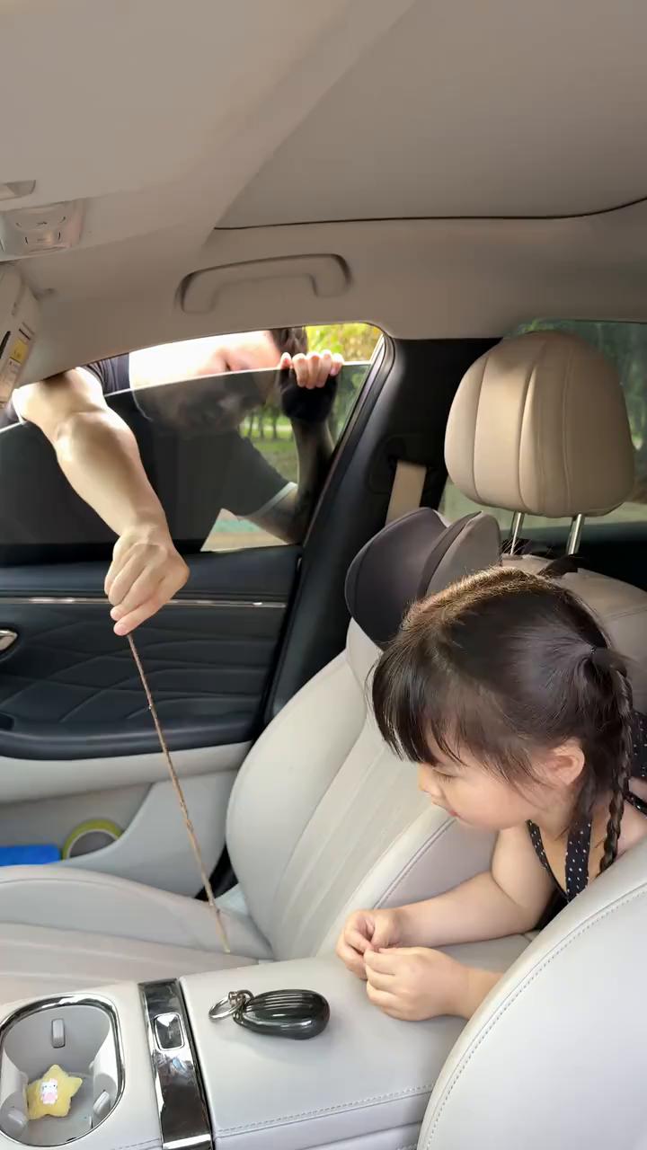 哈哈哈哈哈哈，哈哈哈哈。