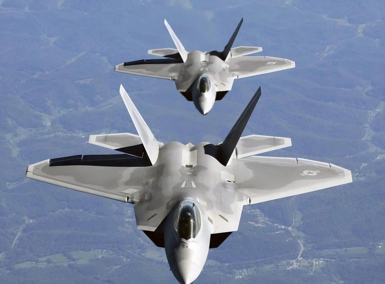 快讯！
美国突然宣布了。
2026年1月1日，在加勒比海和委内瑞拉近海，美军的战