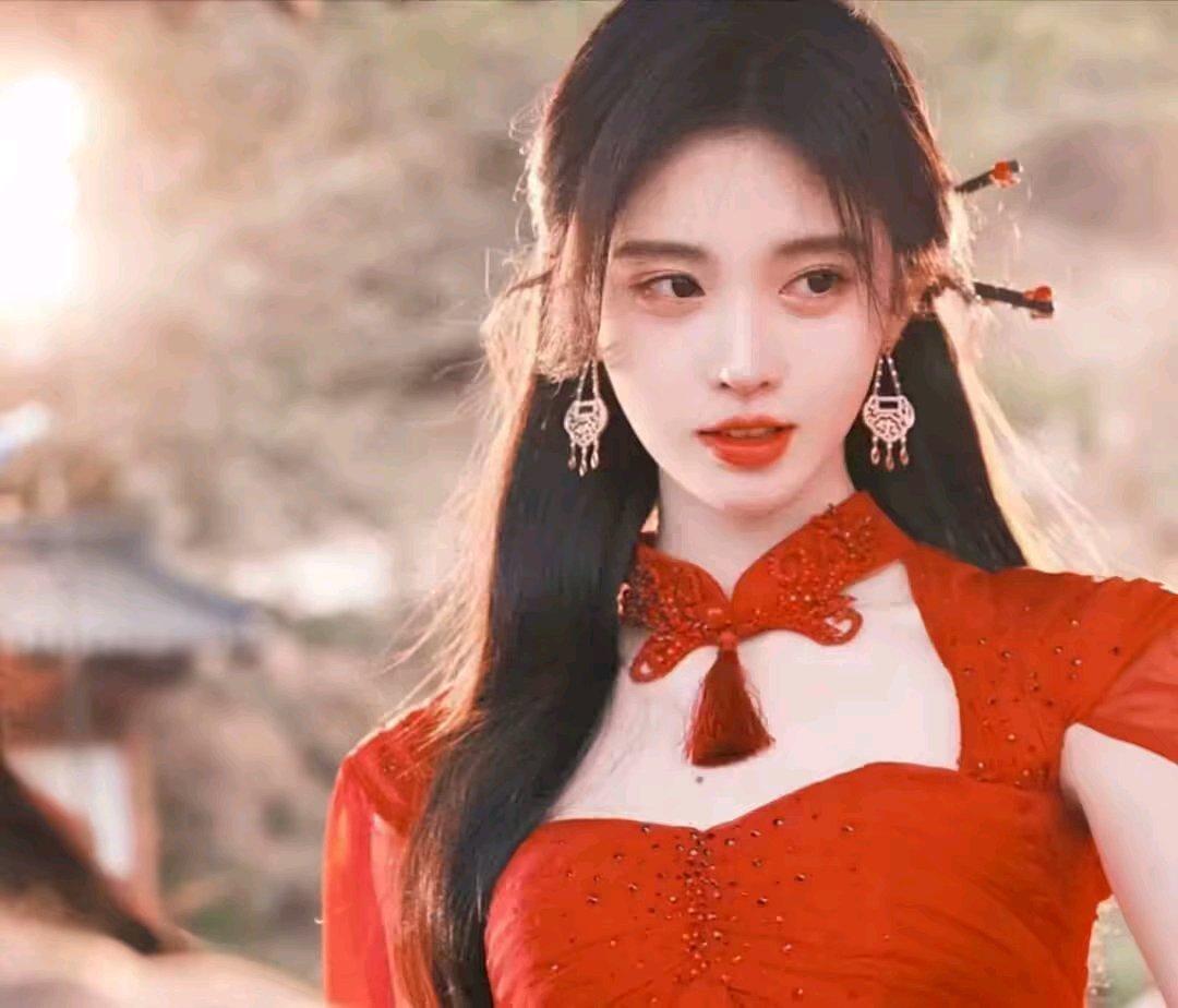 jjy鞠婧祎苏绿夏jjy鞠婧祎万花世界我这个小女孩的设定就是一定要你陪(´-ω-
