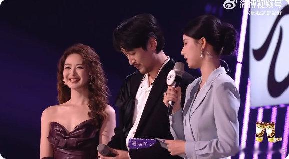 芒果辩论赛上新了 夏哲轩的热烈表演引发的专业辩论，乐评人的观点碰撞，让节目质感瞬