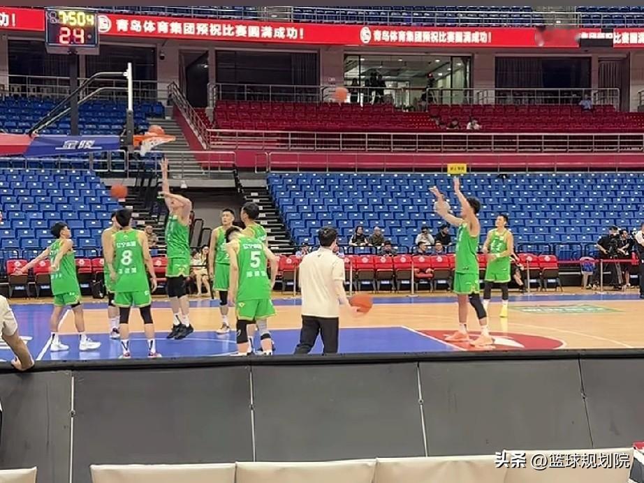 辽宁男篮迎来夏联首战，对阵福建！

CBA夏季联赛青岛站辽宁男篮迎来首秀，很多年