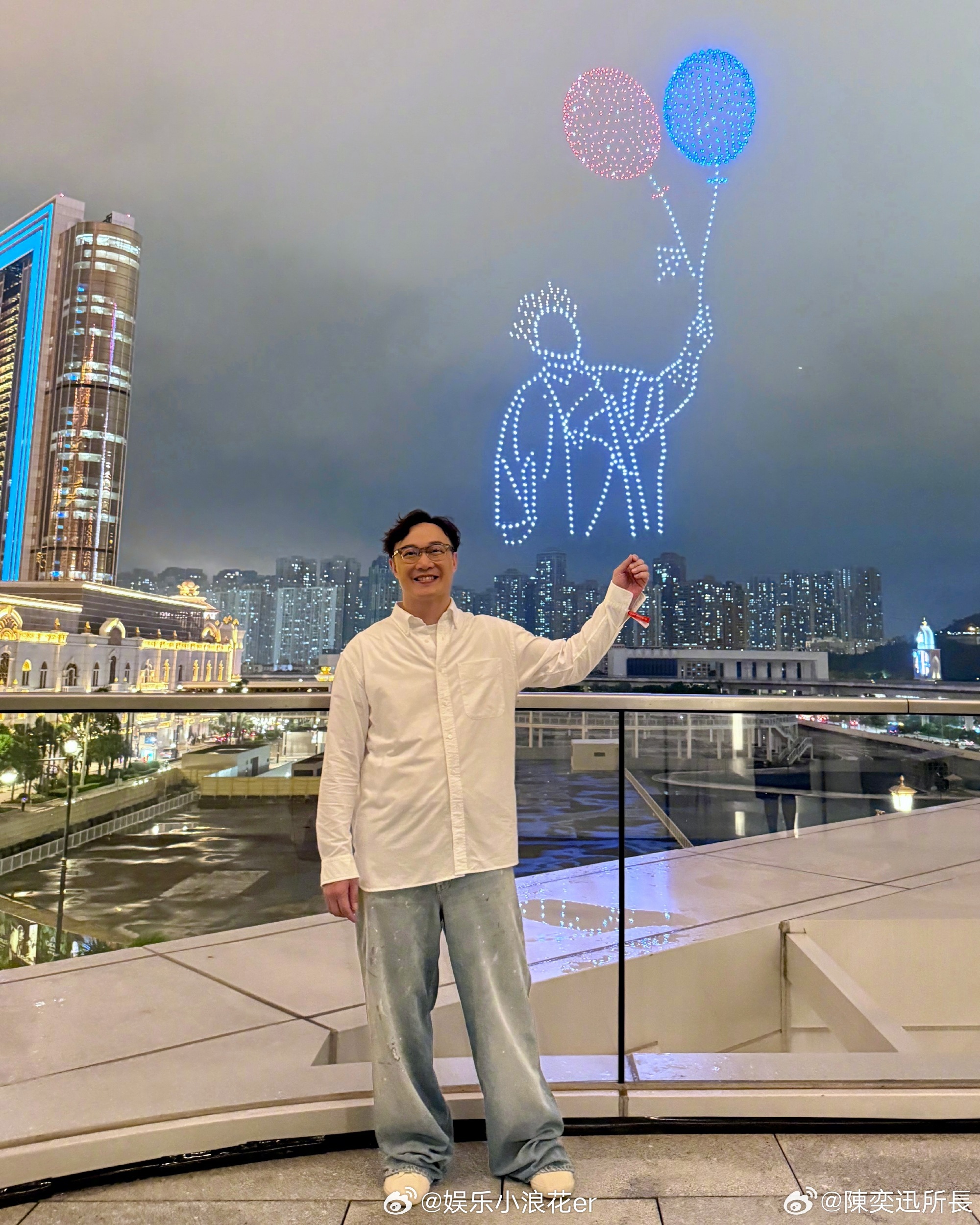 陈奕迅焦虑症还在吃药陈奕迅患焦虑症 5日，在演唱会纪录片首映式上首次公开自己患焦