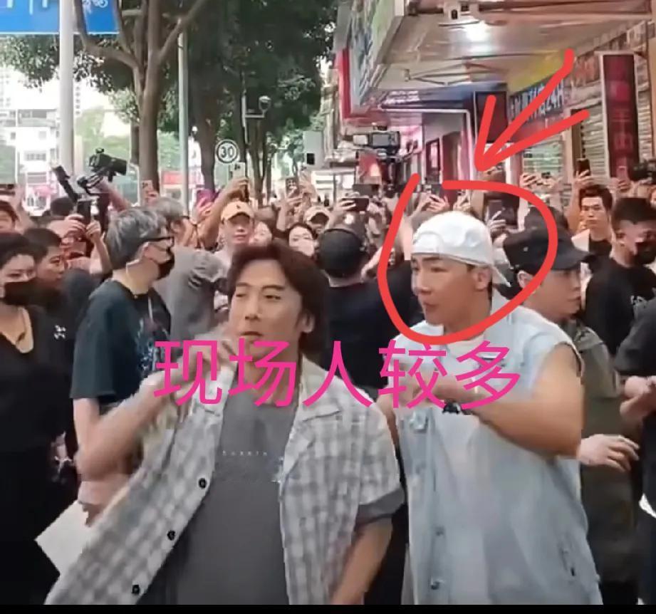 刘畊宏，已报警！

近日，超6000万大网红“刘畊宏”，被网友质疑，称在南京拍摄