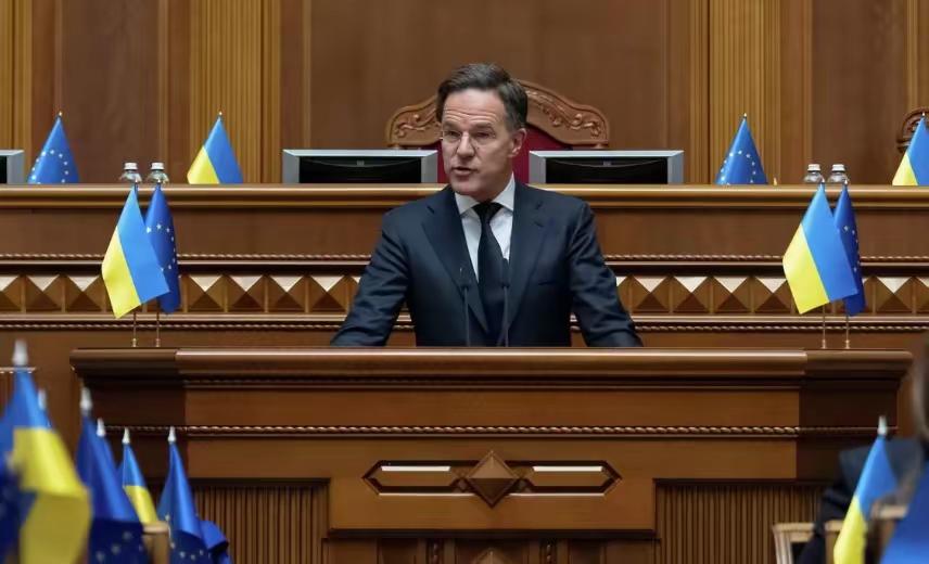 吕特到访基辅遇冷场，北约空头支票已经失效。
北约秘书长吕特第N次抵达基辅，上演“