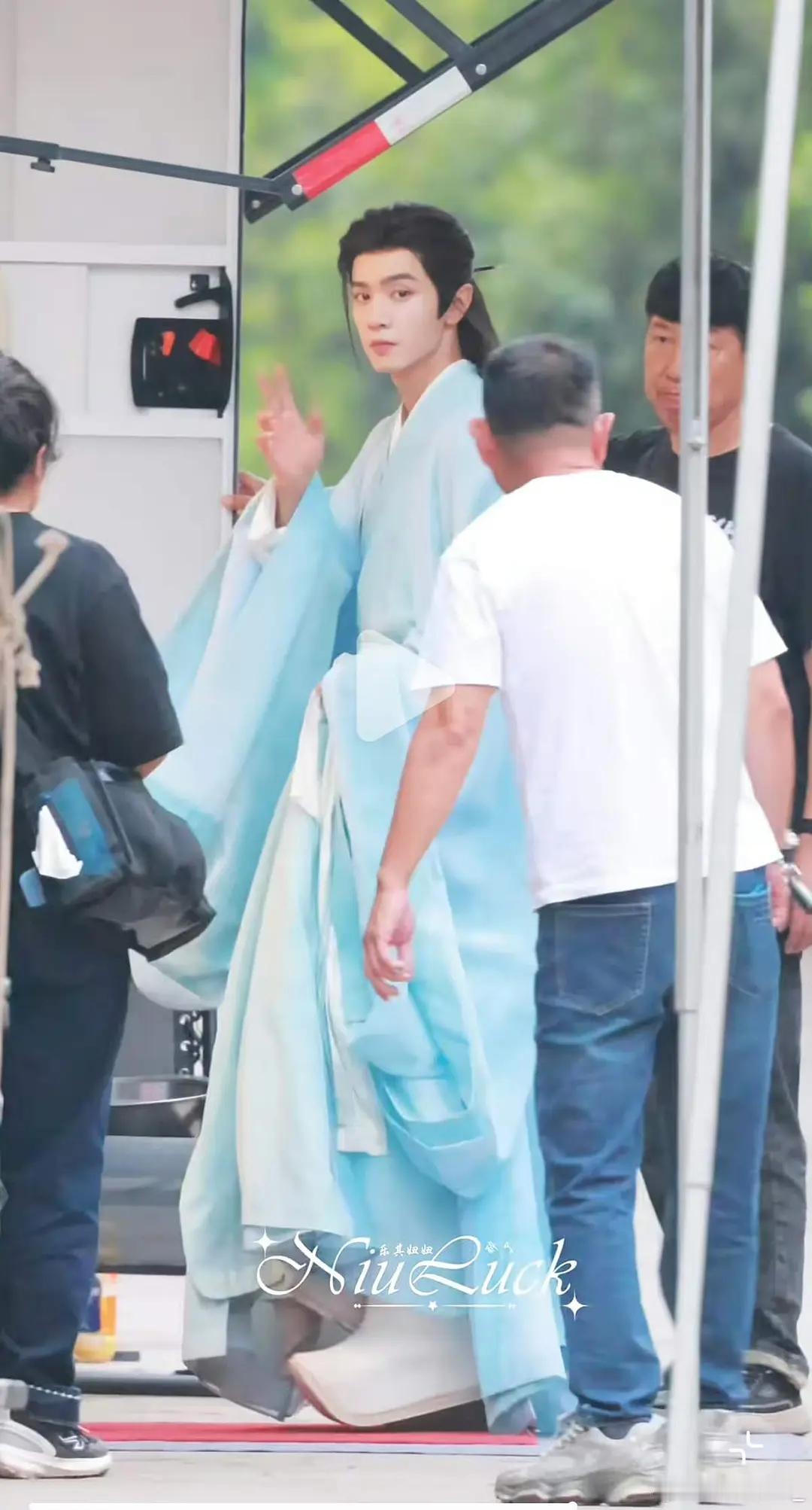陈哲远身高蛮高的吧，为啥也穿内增高鞋？