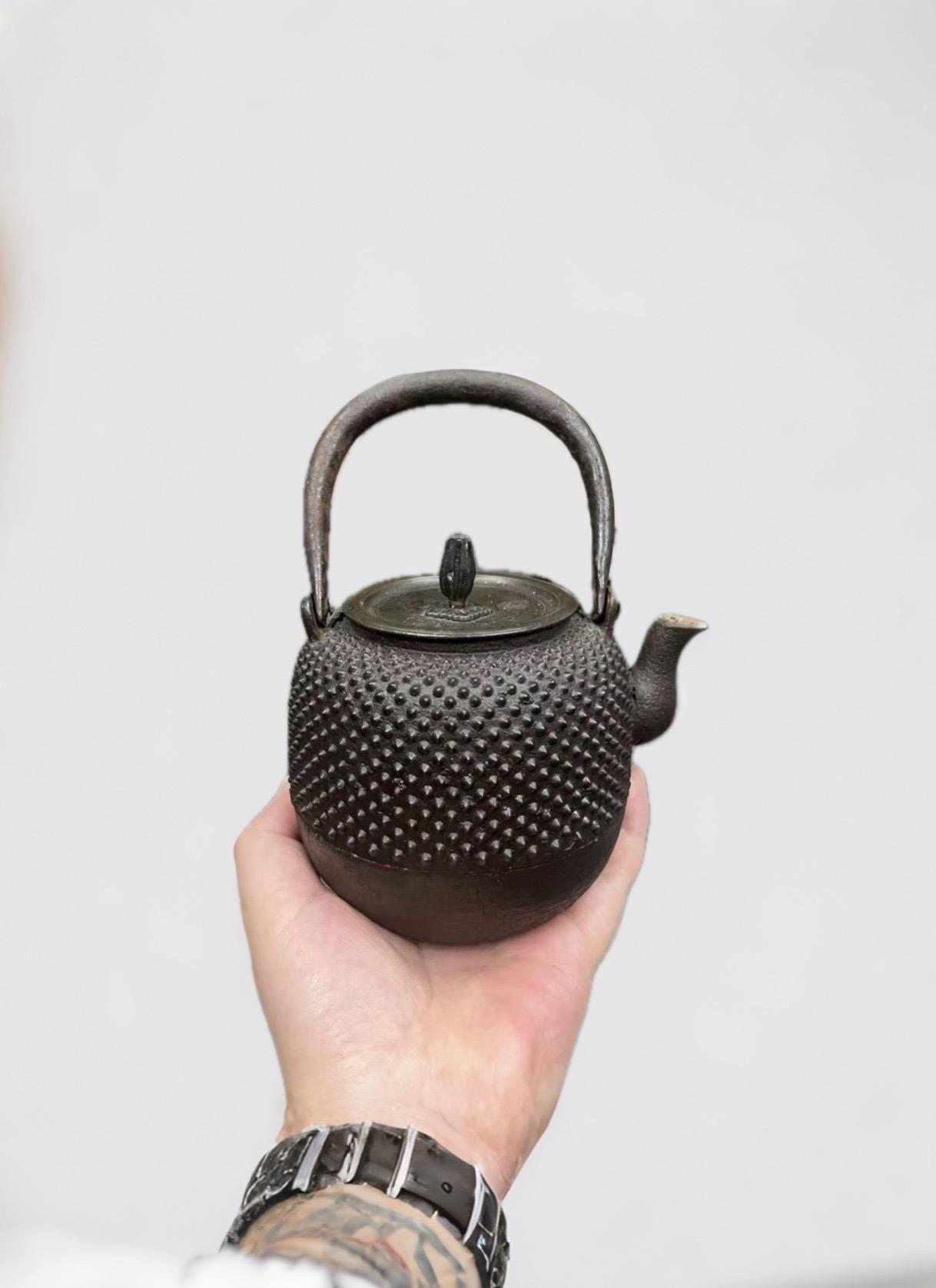 铁壶贩子的日常