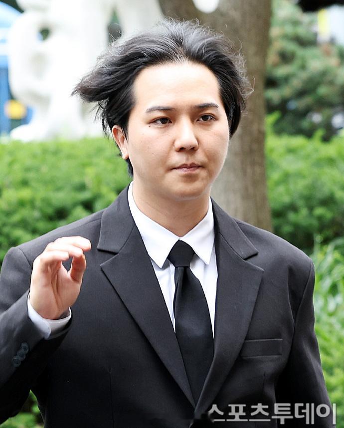 宋旻浩患病坚持服役宋旻浩躁郁症  14日，宋旻浩以证人身份出席了首尔西部地方法院