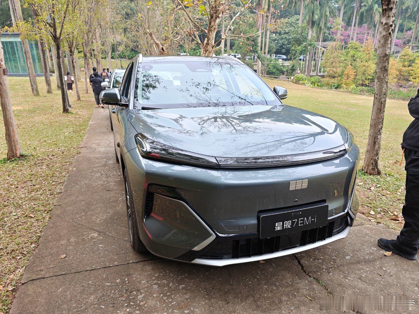 第一次参加吉利的试驾，今天试试银河星舰7EM-i如何～