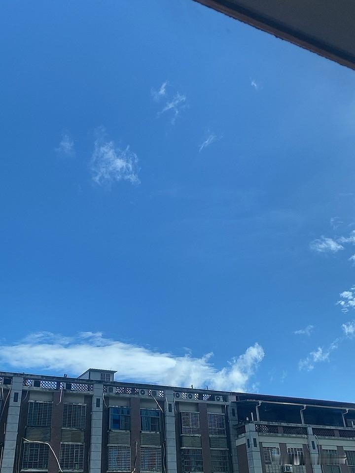 你们认为谭松韵和哪位男演员最搭高叶：我们可不可以不柔弱 你们认为谭松韵和哪位男演