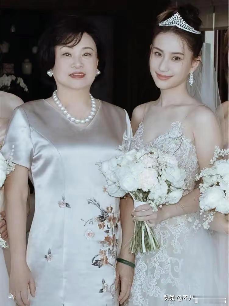 赌王三太陈婉珍好清醒一辈子做小伏低搞来几百亿，从来都是没有话语权的，也没有成才的