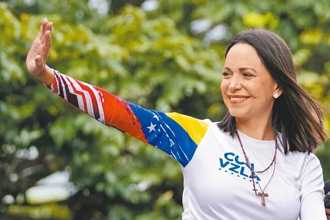 2025年诺贝尔和平奖于10日揭晓，58岁的委内瑞拉反对派领袖马查多荣膺该奖。这