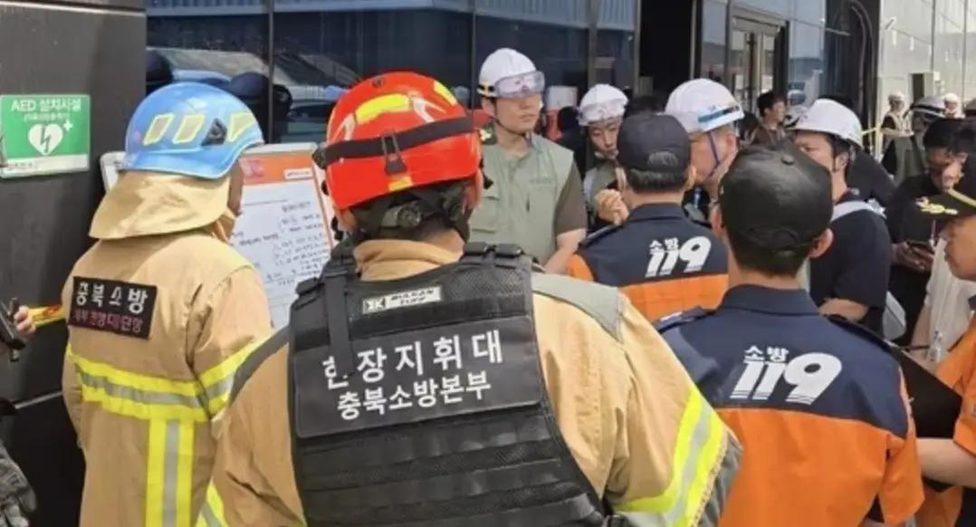 韩国工厂火灾，7人送医，最可怕的，是有毒气体发生泄漏。

6月1日，韩国清州市一