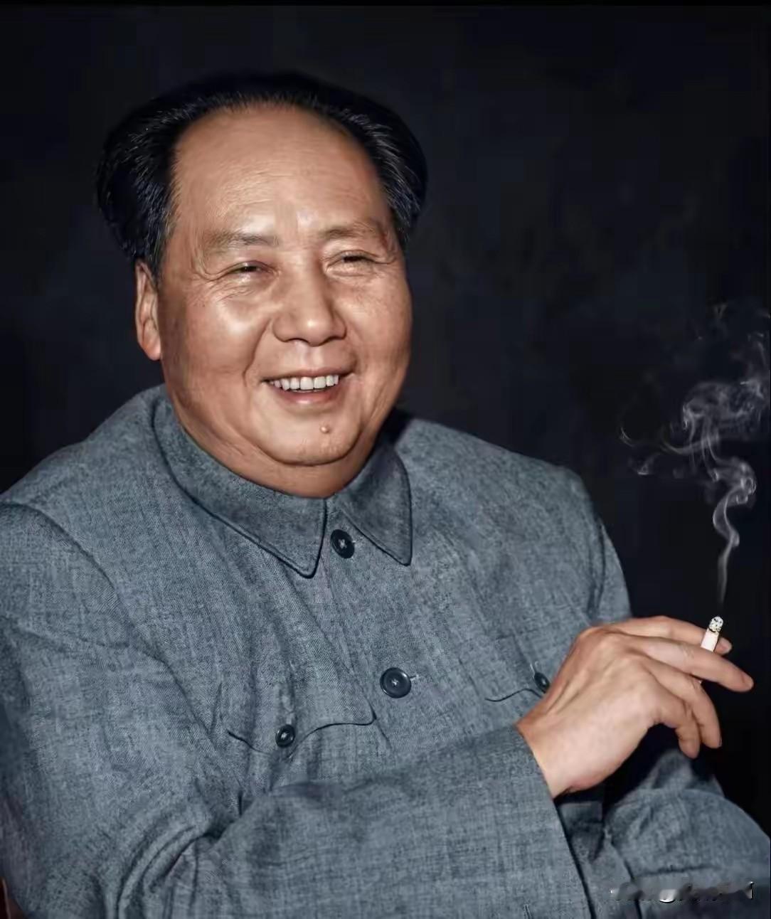 不忘初心牢记使命，这是文化基因的力量。[心]

“不必时时怀念我，
也不要指望我