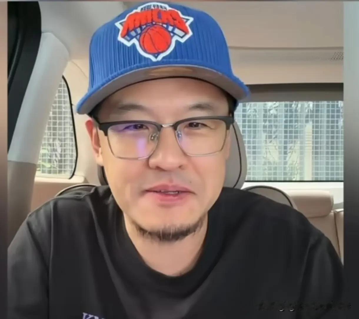 绝对认可！杨毅谈:庞峥麟国家队表现:

“不得不说，中国男篮三场热身赛，庞峥麟场