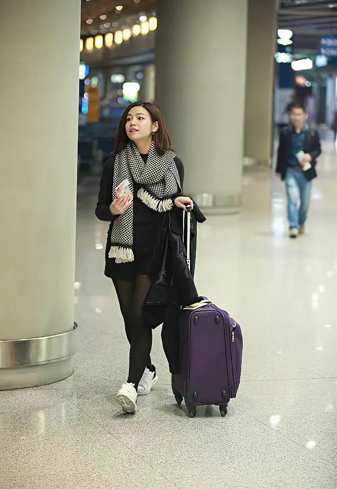 网友偶遇的陈妍希 