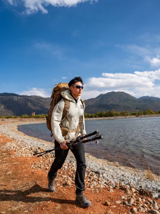 山野通行证|这件防晒衣陪我走完了10公里