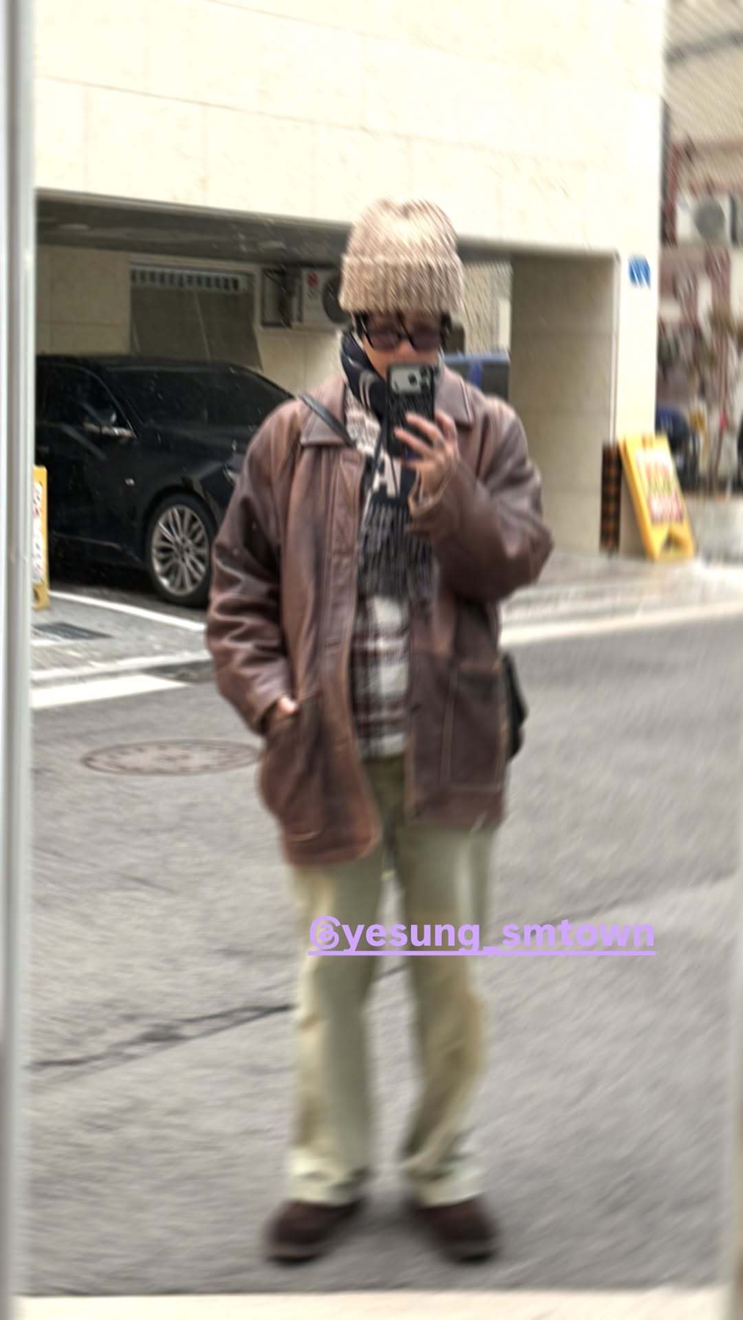 “CB百蓝_。251229金钟云 ins story更新： 