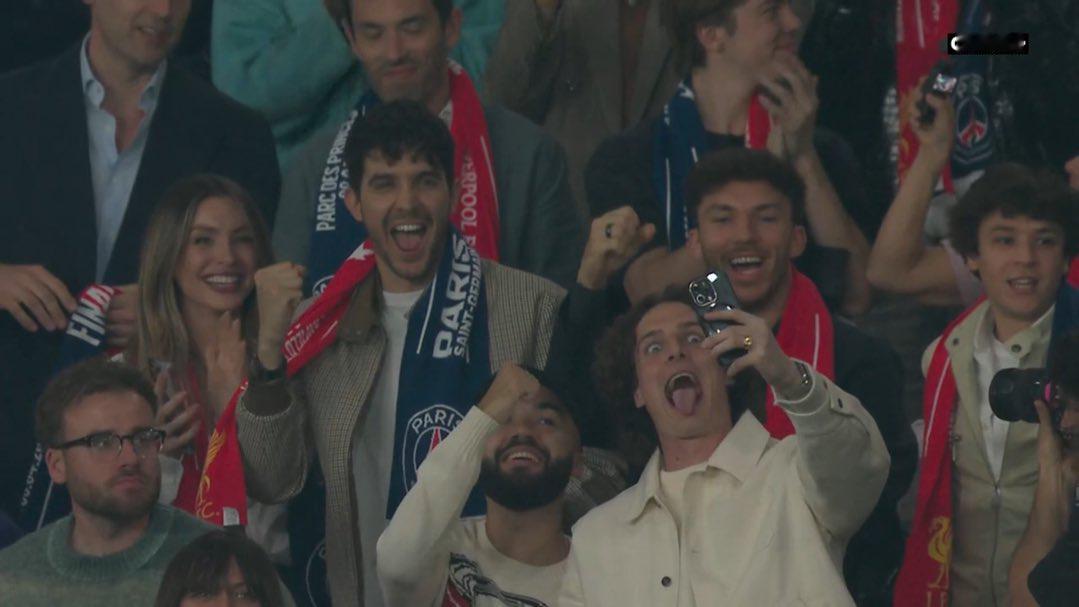 奥康和加斯利昨天一起观看了大巴黎VS利物浦的欧冠1/4决赛F12026F1日本大