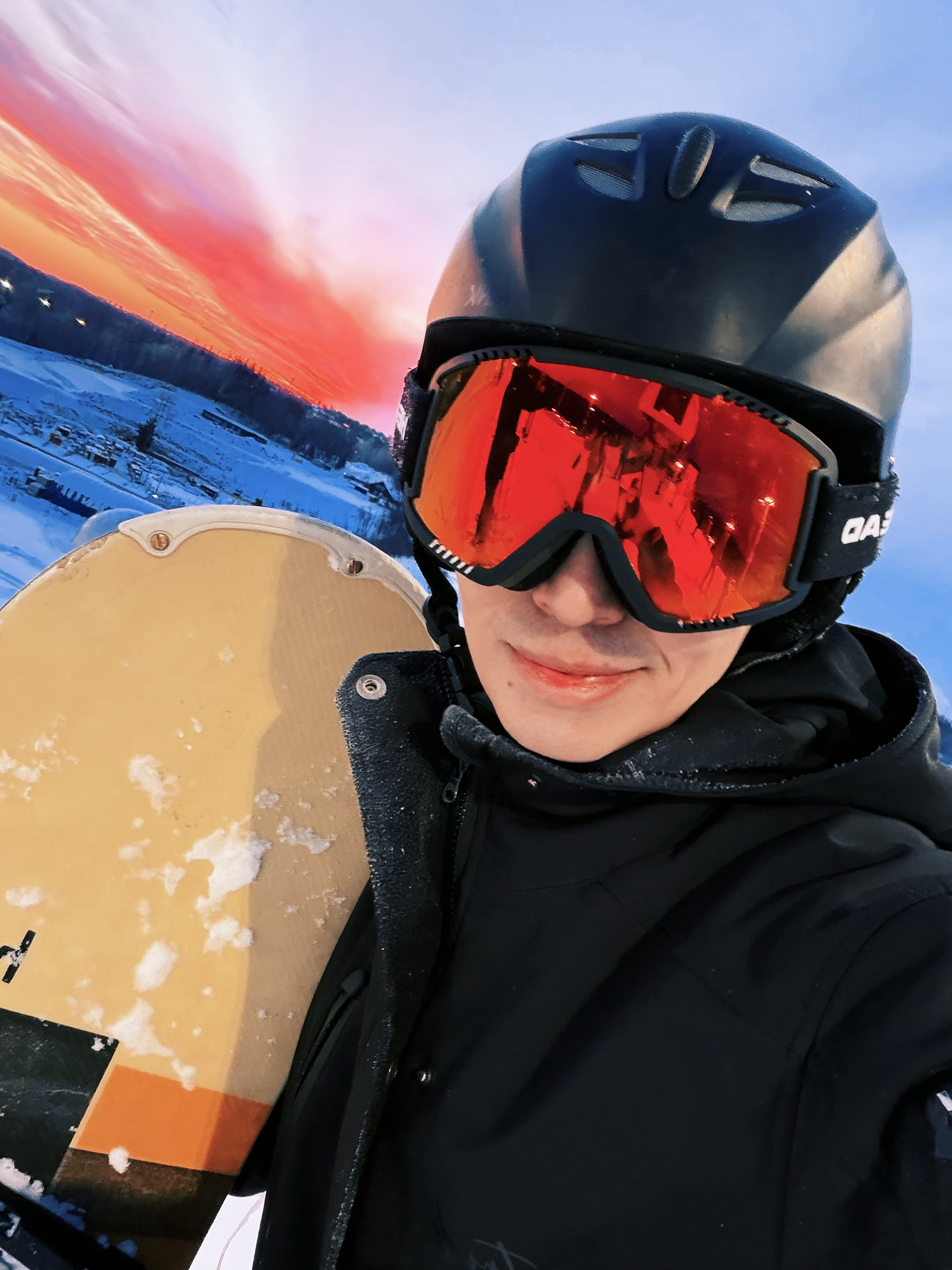 十个勤天赵小童 小童：落日🌇飞雪🌨️ 