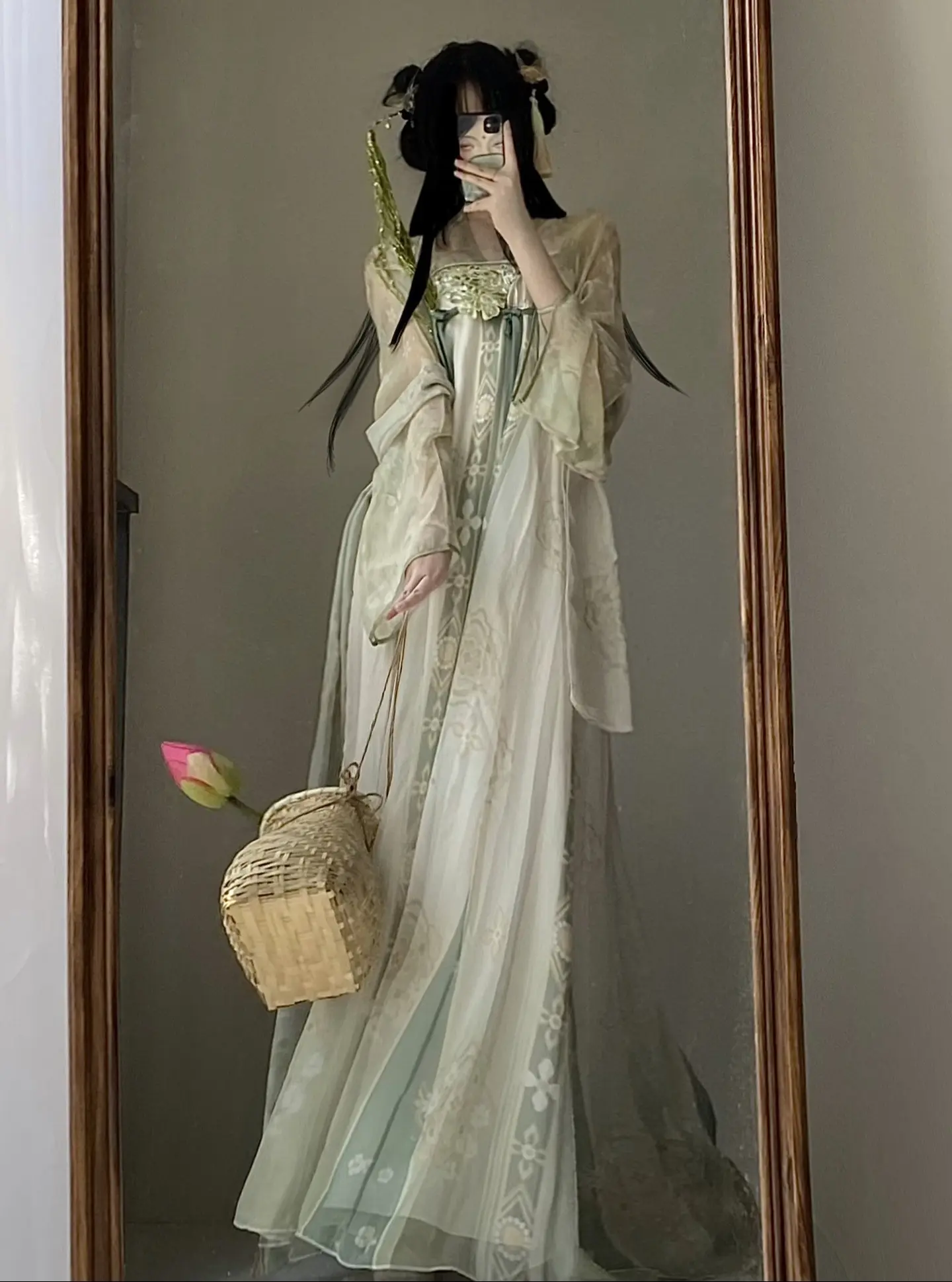 哼！到底是谁在找小神医！