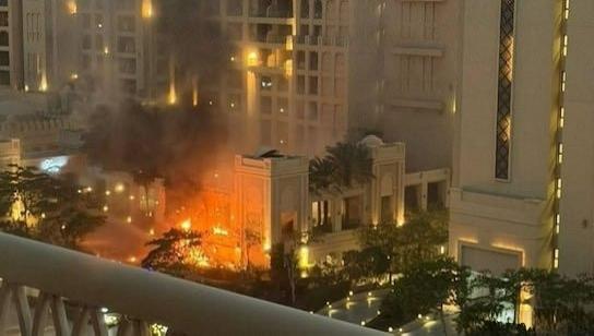 伊朗杀疯了——中东基地美军躲到民用酒店照杀不误！

伊朗革命卫队：美国人说自己已