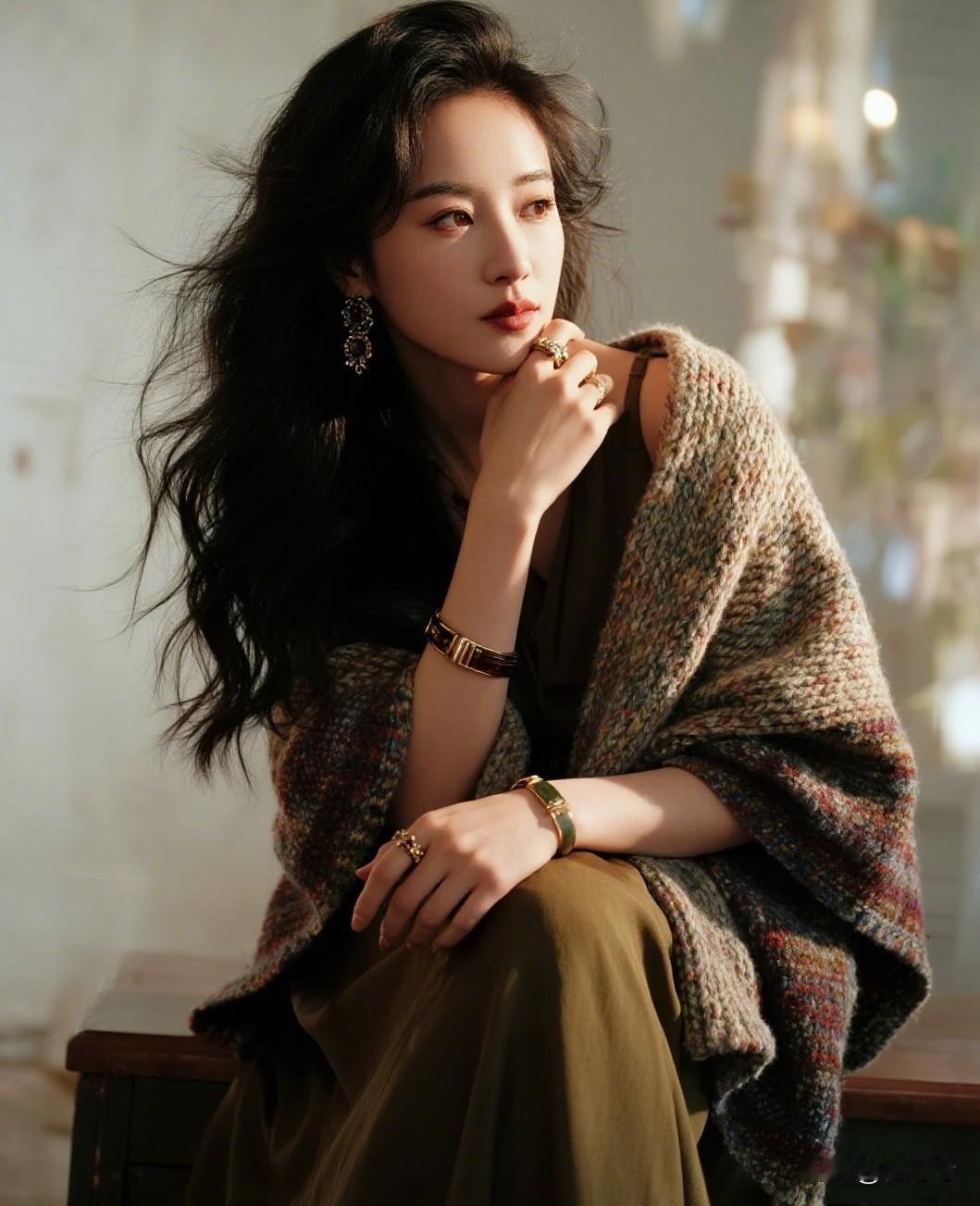 善良自有福报
 
别羡慕别人大富大贵
 
你善良一辈子
没挣到金山银山
但家里和