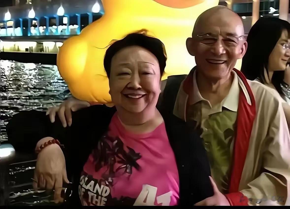 人民艺术家游本昌，于今日在北京与世长辞，享年93岁。他只有一段婚姻，一生一位挚爱