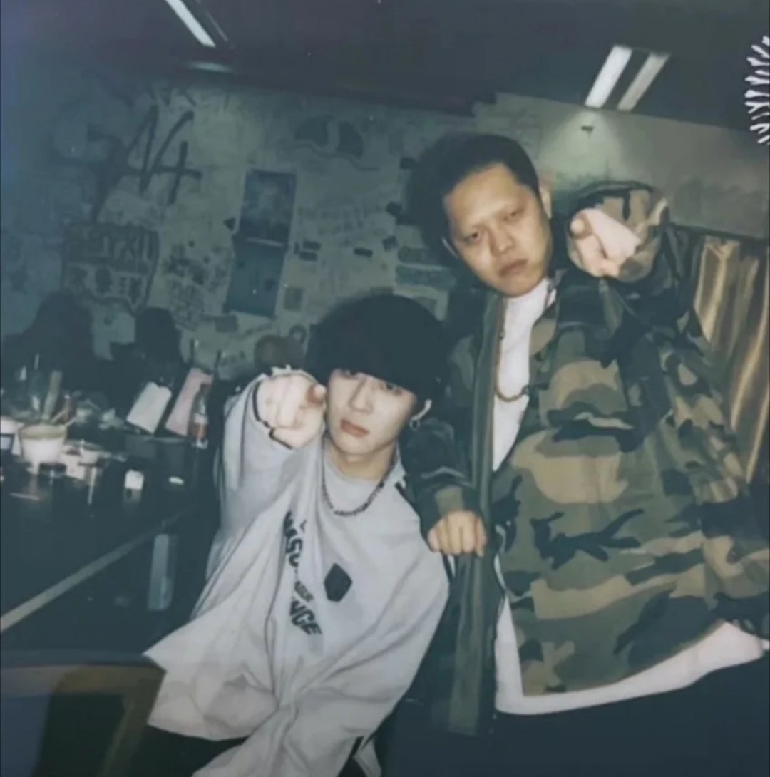 不仅是新说唱的十年 也是round2的十年🥺🥺早安还忘不掉炎热短暂的夏天说唱