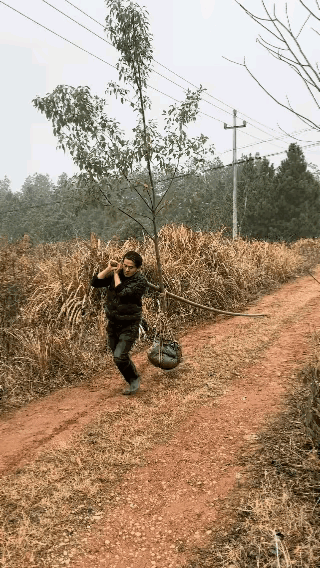 高手在民间，大哥厉害呀[赞][赞][赞]民间高手在乡村