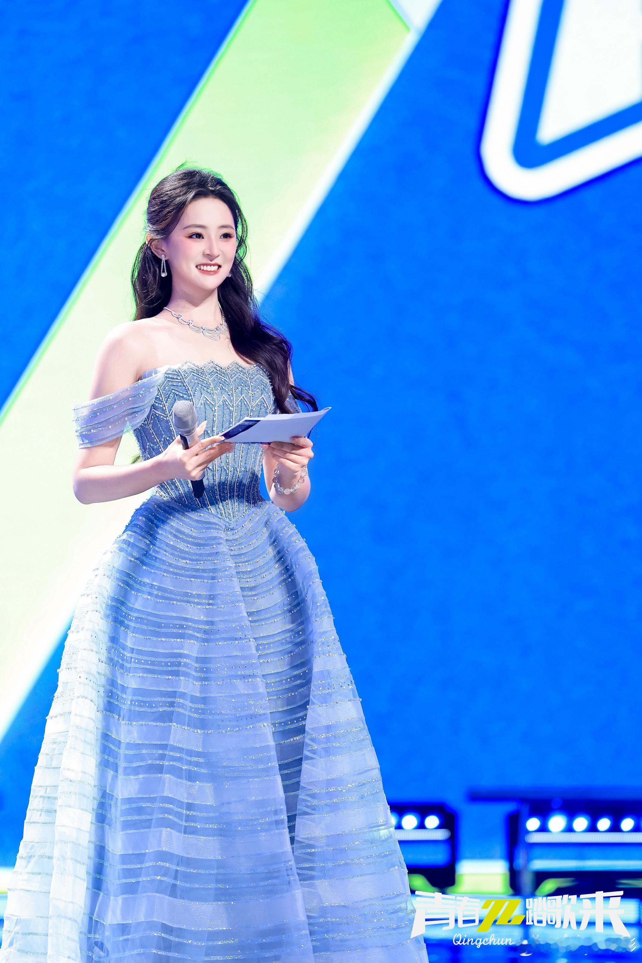 青春π，踏歌来好六街一日体验卡get🌈芒果青春歌会芒果青春π对主持人赵悦彤赵悦