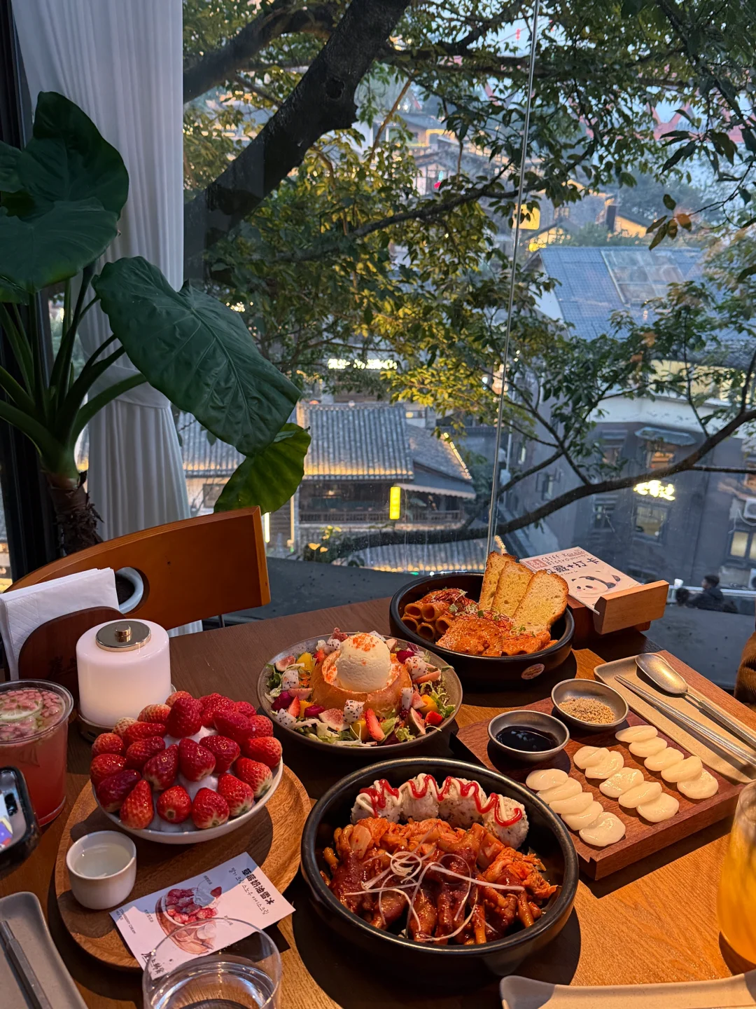 重庆！！独栋树景🍃餐厅。。。真的好chill