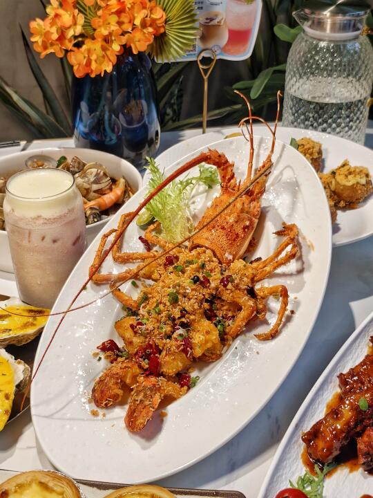 金湖路｜路边海鲜小馆吃出米其林体验✨🦞