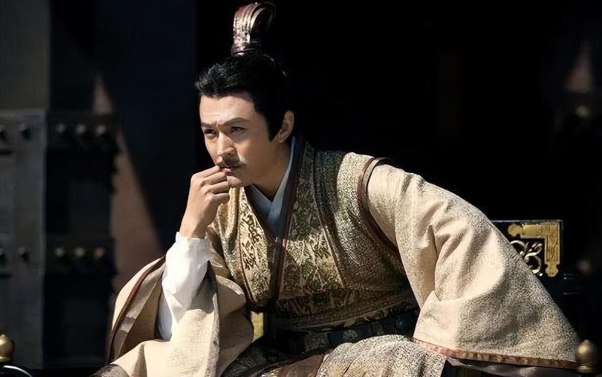 刘旦：汉武帝之子，刘据死后的第一顺位继承人，三争皇位都失败。 
 
公元前80年