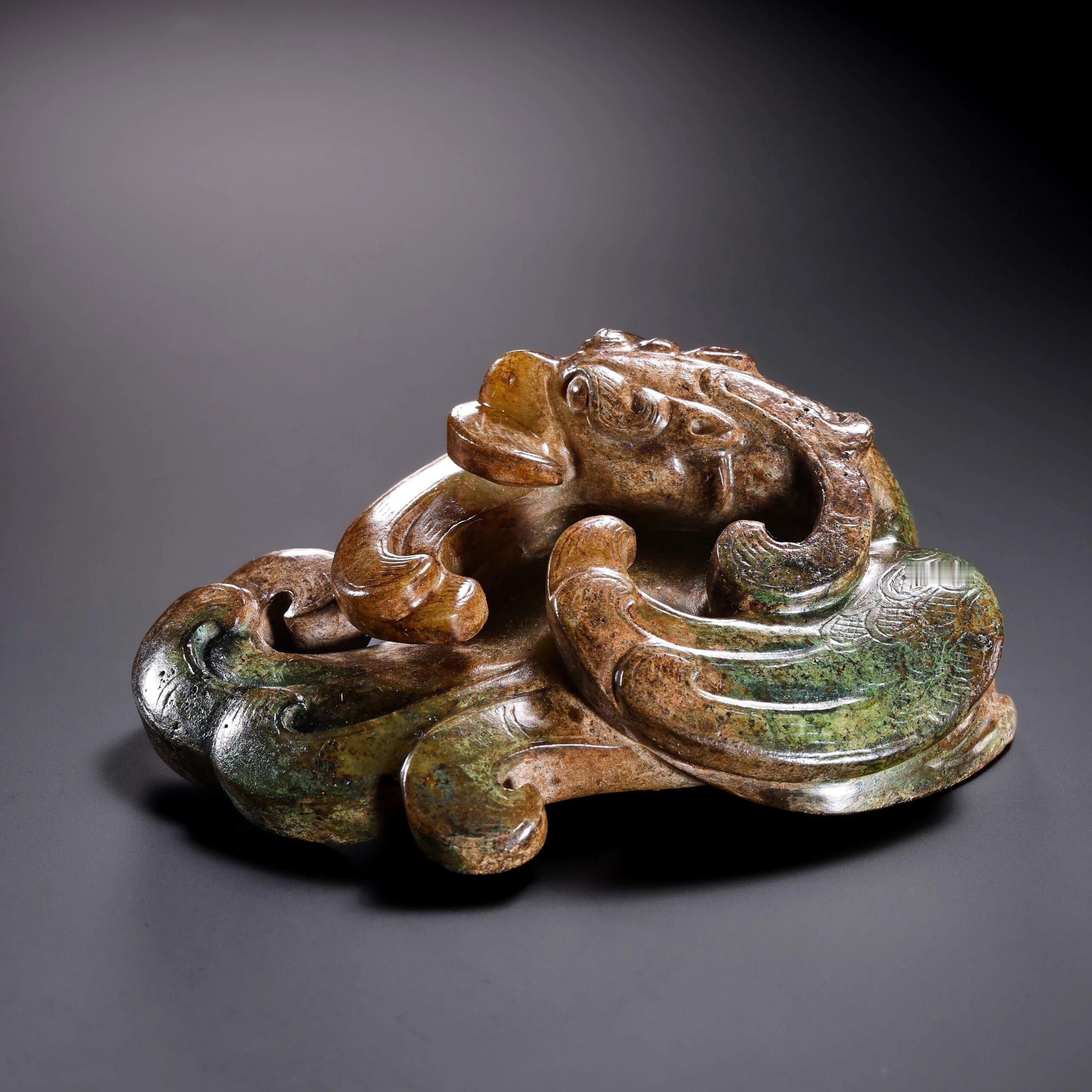 随想杂感 汉代玉器是中国古代玉器雕琢顶峰时期，虽然每个朝代玉器都有精品，但𠆤人