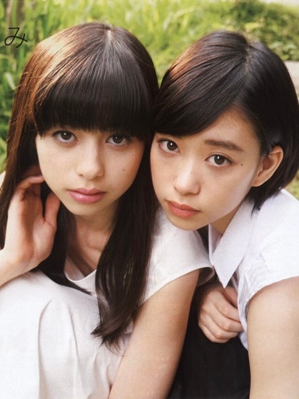 2014年，中条彩未与森川葵，在出演《零》时期的拍摄的一幅同框写真。 