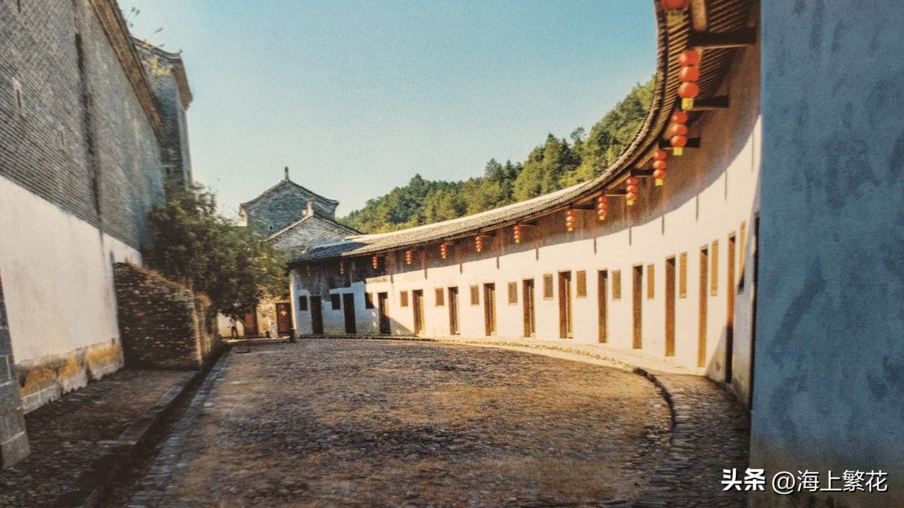 老祖宗流传下来的东西，有时候我们不得不相信它。
98岁的老奶奶说初一十五.一定要