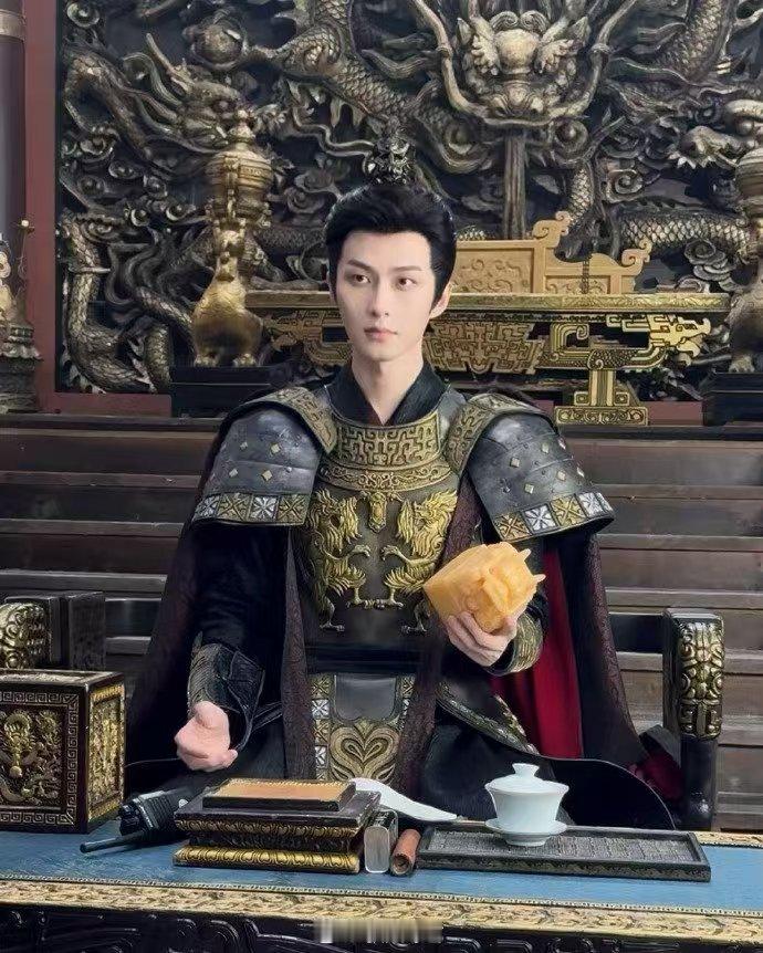 李歌洋长文告别裴慎之 最后想对裴慎之说：你守护的宁瑾一，终成明君；你渴望的盛世，
