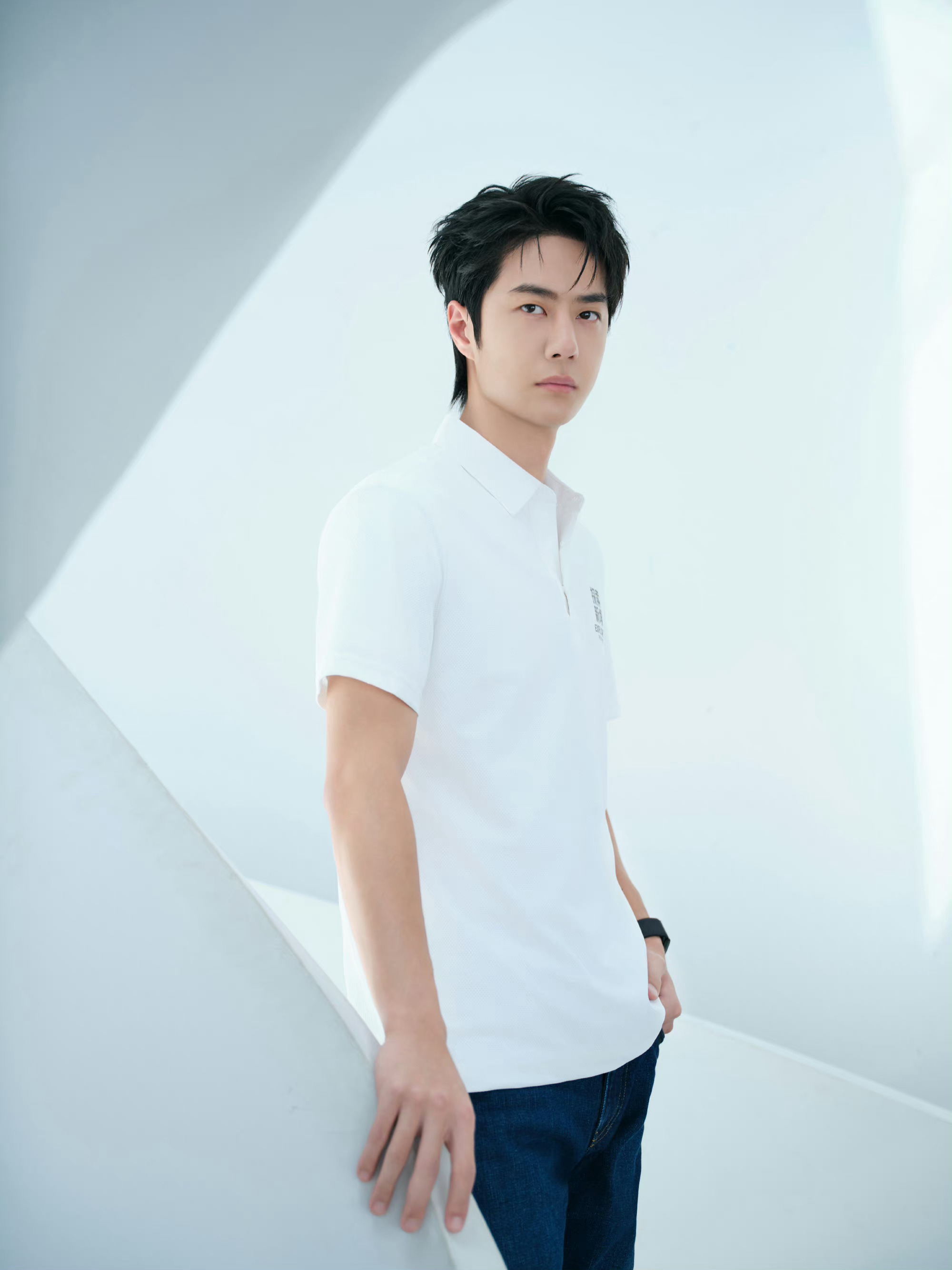 永不言弃的少年，登上顶峰去看最美的风景 ​​​