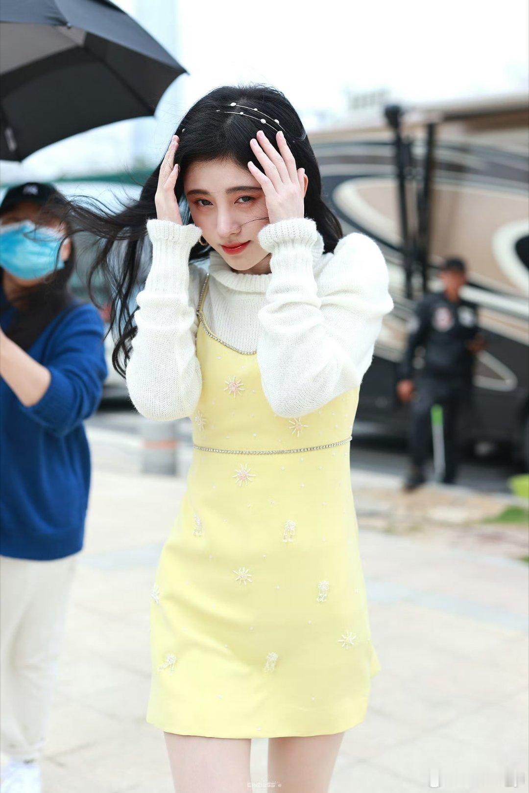 鞠婧祎苏绿夏 jjy鞠婧祎万花世界 "你是神殿陨落的爱神是救赎我的玫瑰"