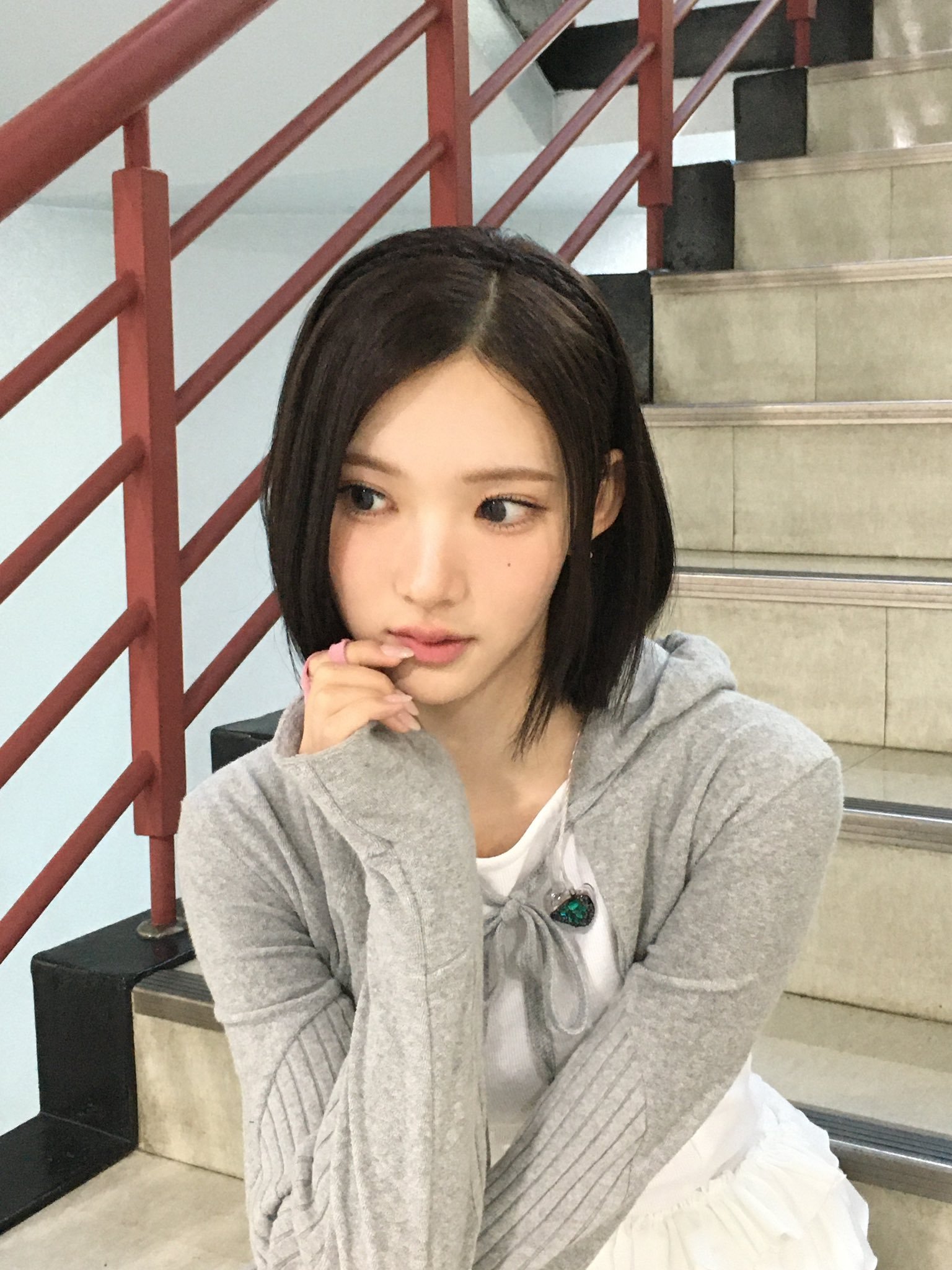 Hearts2Hearts JIWOO 🤍🖤 