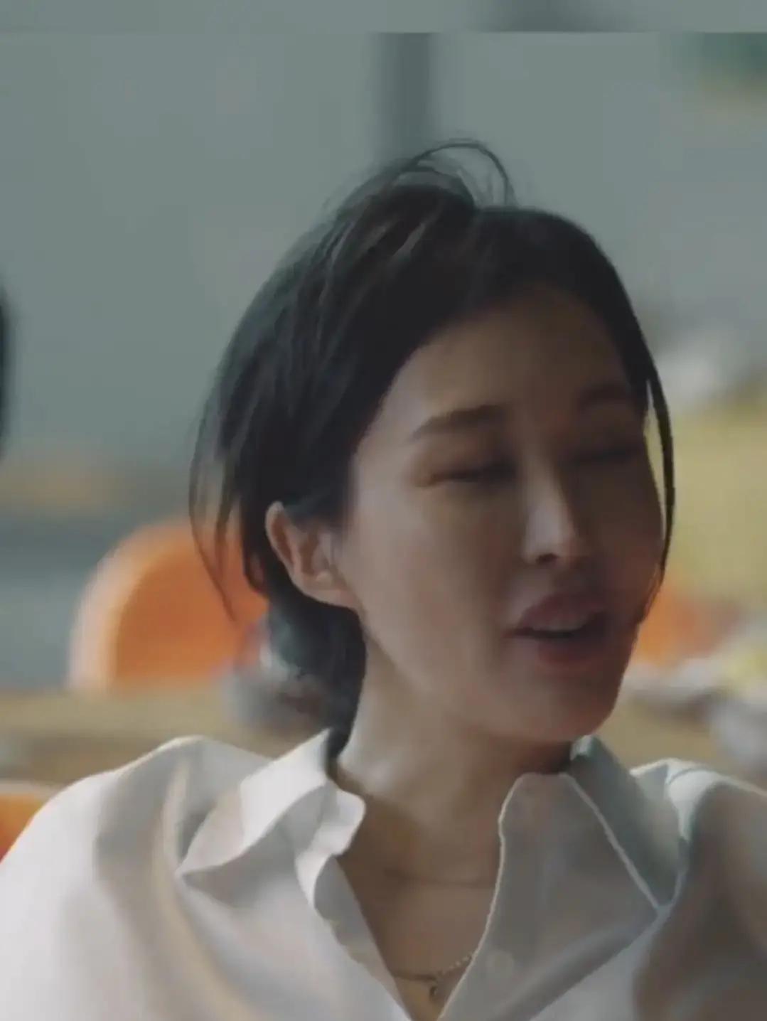 三天5.8万，现在单日2万块。
田朴珺的承礼学院，把社交明码标价。
你敢刷卡吗？