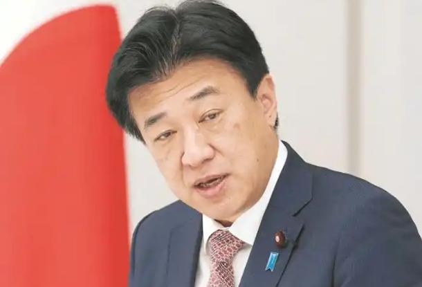 日本政府发布严正声明，
1月9日，针对中国延迟对日稀土出口，日本内阁秘书长木原稔