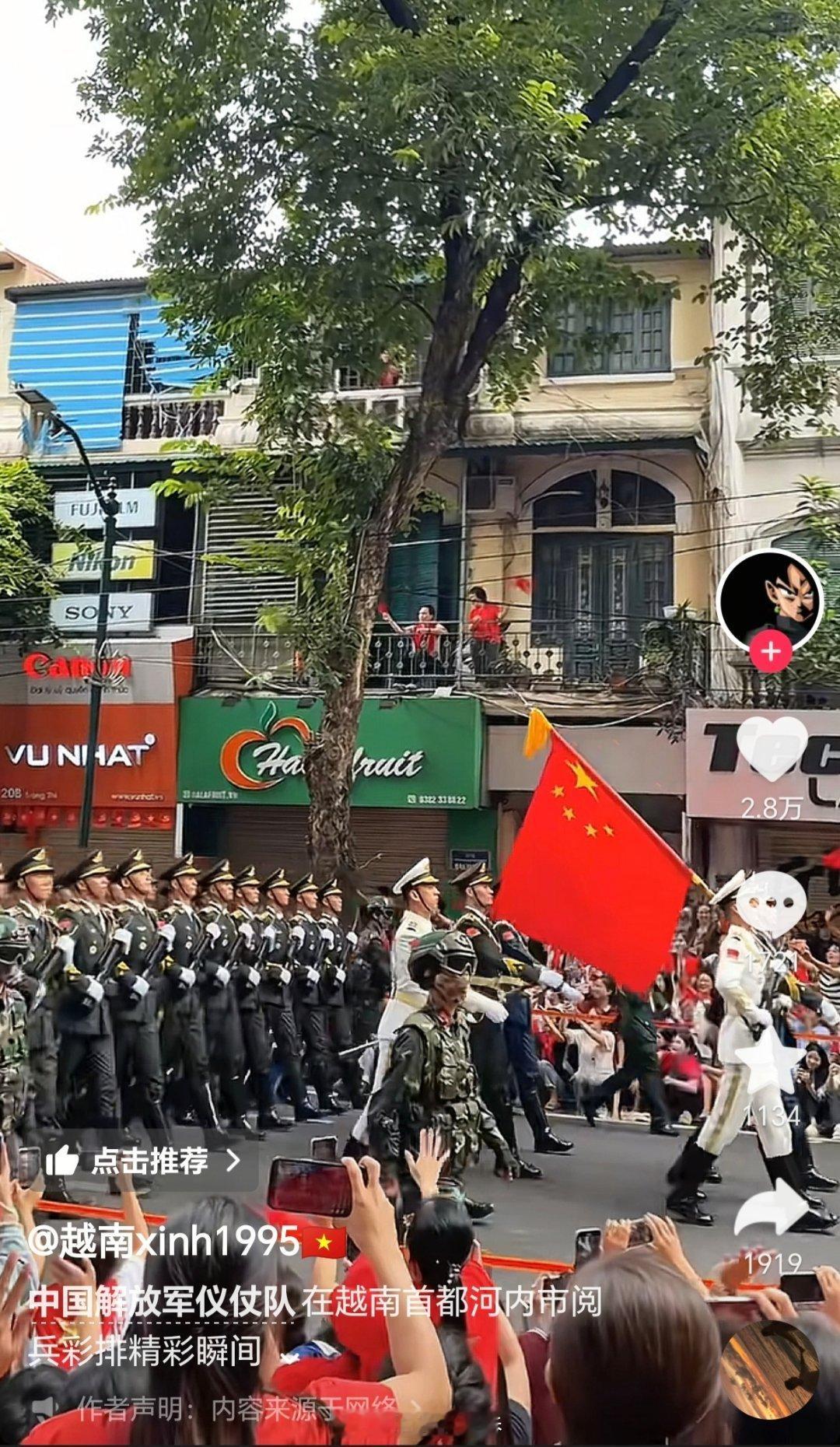 有一种进了小人国的既视感。[允悲] ​​​