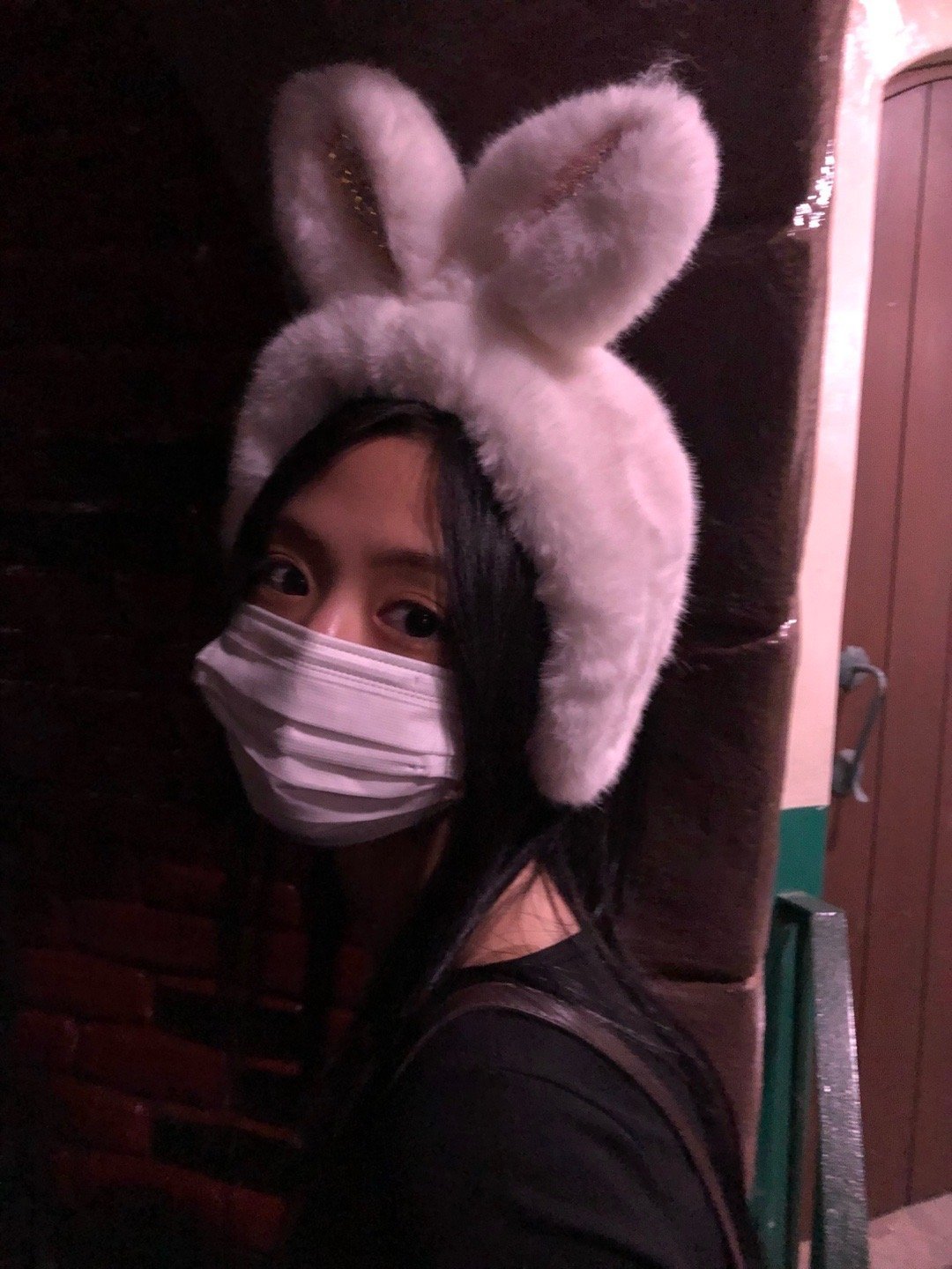 260302 AHYEON更新Wvs在路上捡走兔子的人 